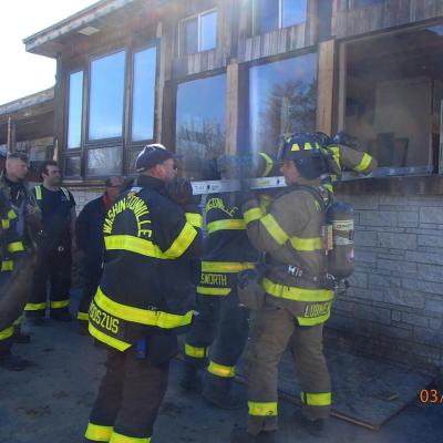 89496980 3248177601876252 7823596234643341312 N